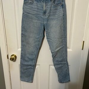 American Eagle Mom Jeans